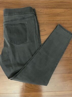 Nine West Women's Skinny Jeans — Charcoal